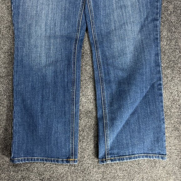 Talbots Jeans Womens 8 Demi Boot Crop Medium Wash Cotton Stretch Pockets - Picture 2 of 9